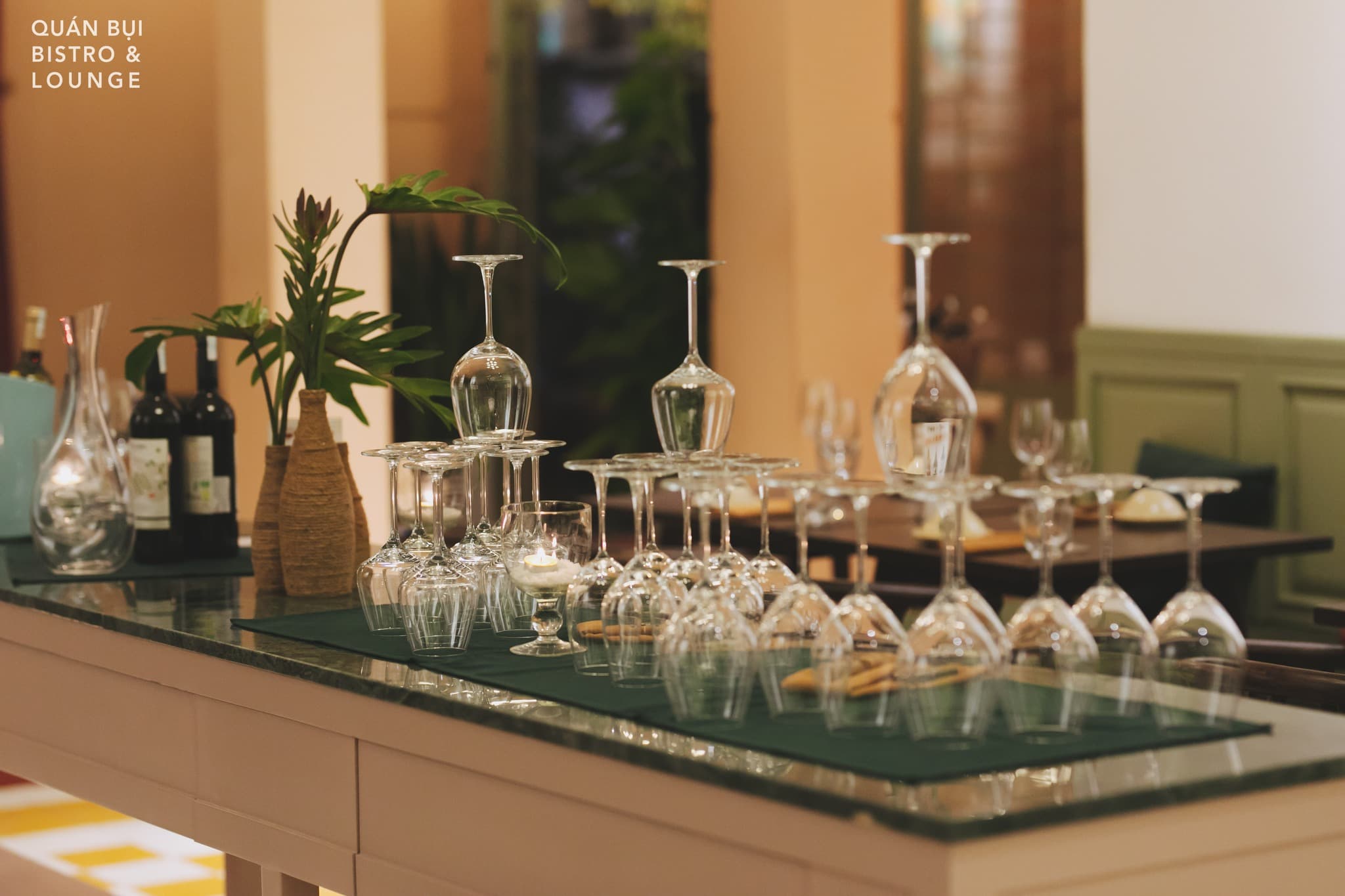 F&B Operation Consultancy Leo Huynh Trinh Quan Bui Bistro & Lounge