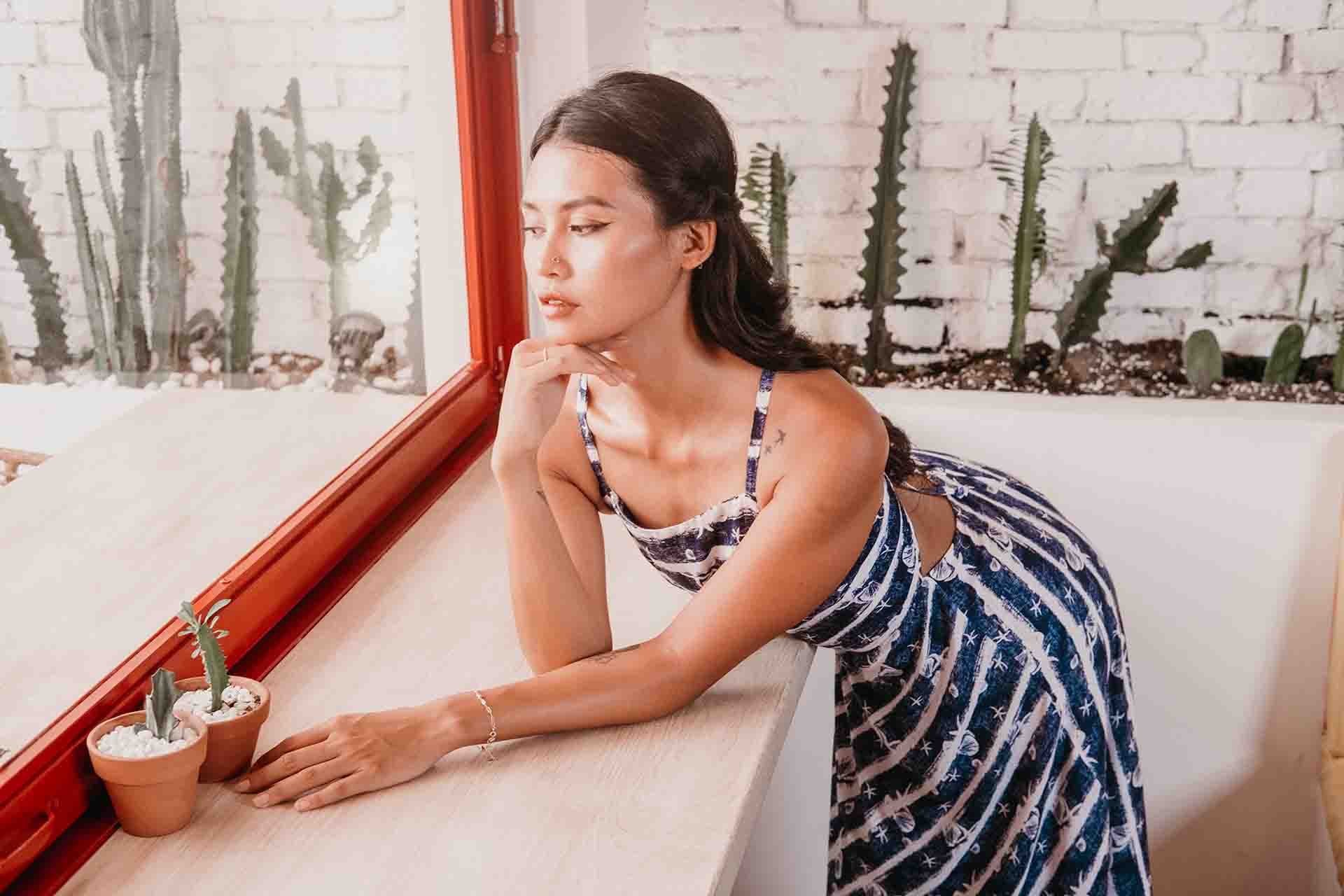 Sinhtolina Maxi Dress