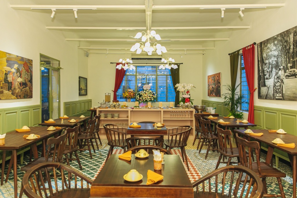 F&B Operation Consultancy Leo Huynh Trinh Quan Bui Bistro & Lounge